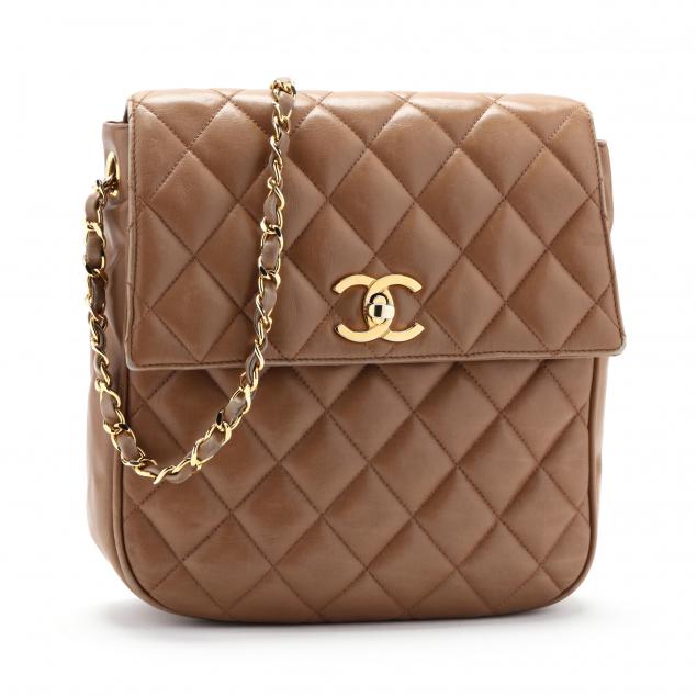 a-vintage-quilted-lambskin-shoulder-bag-chanel