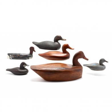 a-group-of-six-vintage-decoys