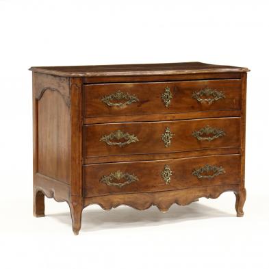 french-provincial-serpentine-front-commode