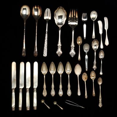 assorted-vintage-silverplate-flatware