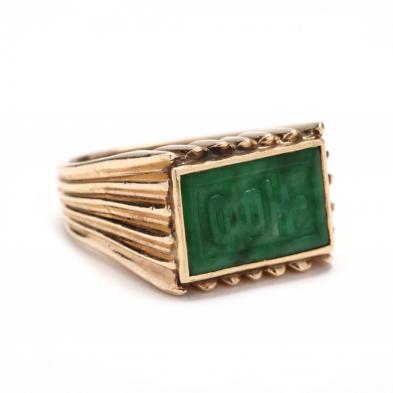 14kt-gold-carved-jade-ring