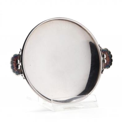 georg-jensen-sterling-silver-plate-with-shell-handles