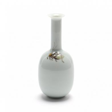 a-small-chinese-republican-style-grasshopper-vase