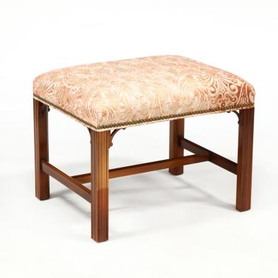 chippendale-style-upholstered-bench