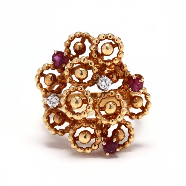 gold-ruby-and-diamond-ring