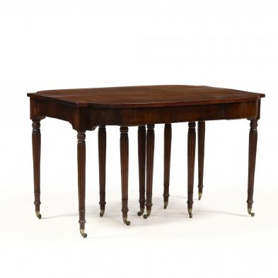 sheraton-mahogany-extension-dining-table