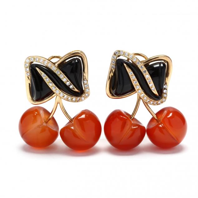 18kt-gold-onyx-carnelian-and-diamond-earrings