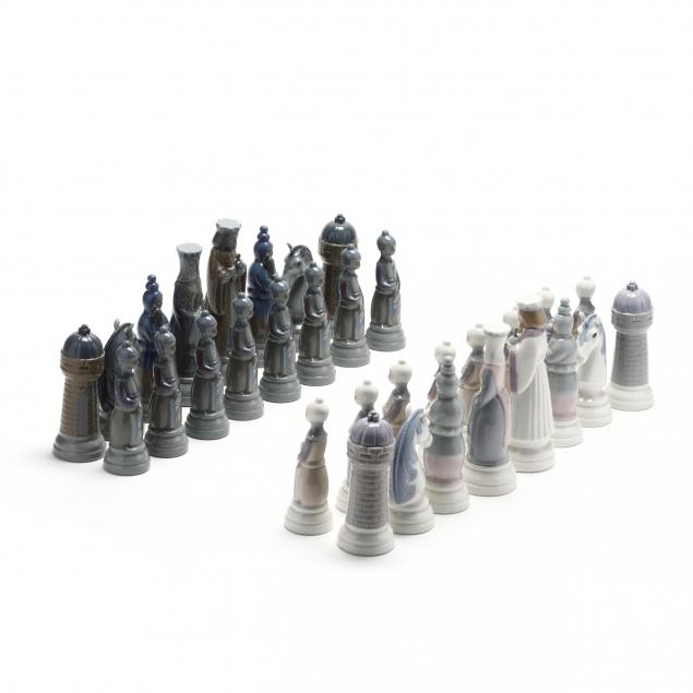 lladro-porcelain-limited-edition-medieval-chess-set