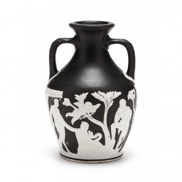 a-wedgwood-reproduction-of-the-portland-vase