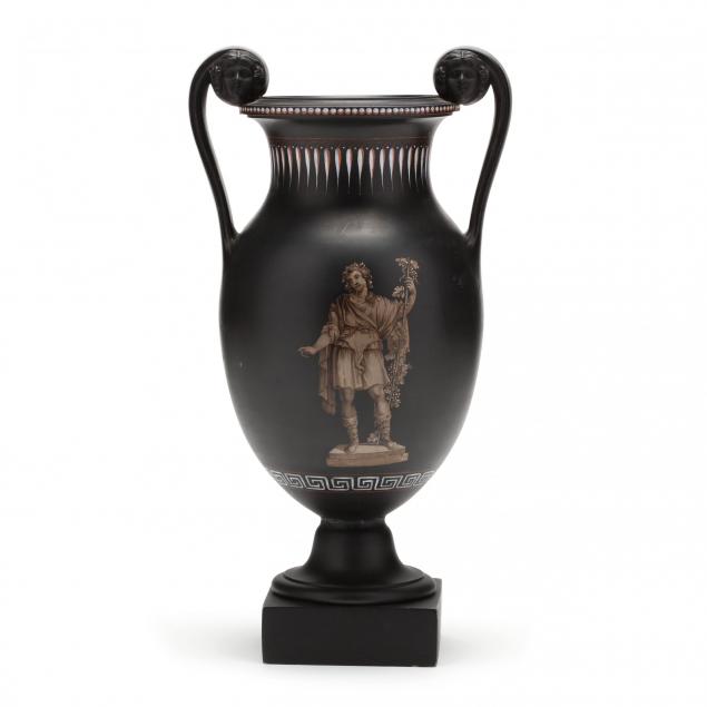 a-wedgwood-bentley-black-basalt-amphora