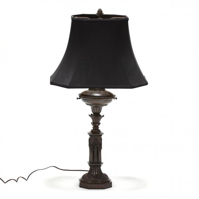 gothic-style-bronze-table-lamp