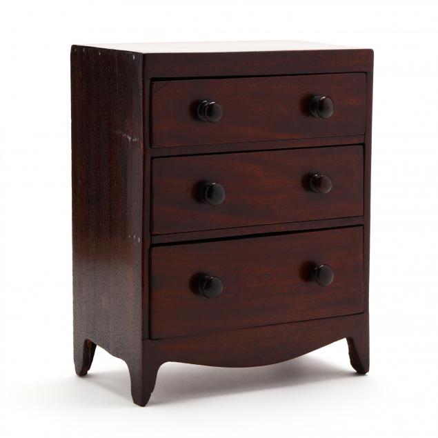 georgian-miniature-mahogany-chest-of-drawers