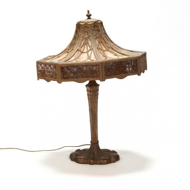 belle-epoque-slag-glass-table-lamp