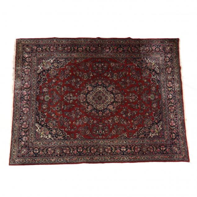 sarouk-carpet