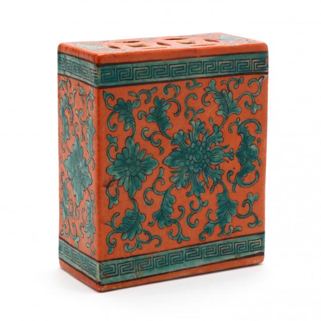chinese-porcelain-opium-pillow