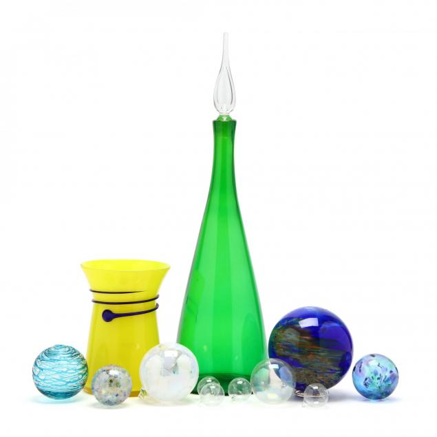 group-of-contemporary-art-glass