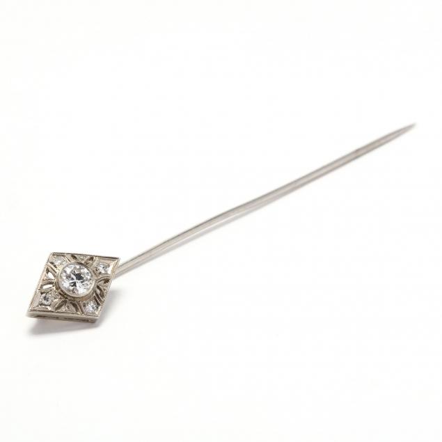 antique-white-gold-and-diamond-stickpin