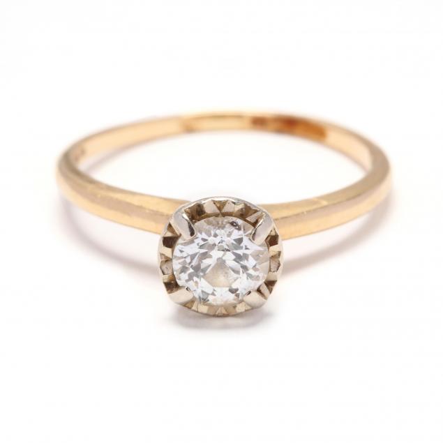 14kt-gold-and-diamond-solitaire-ring