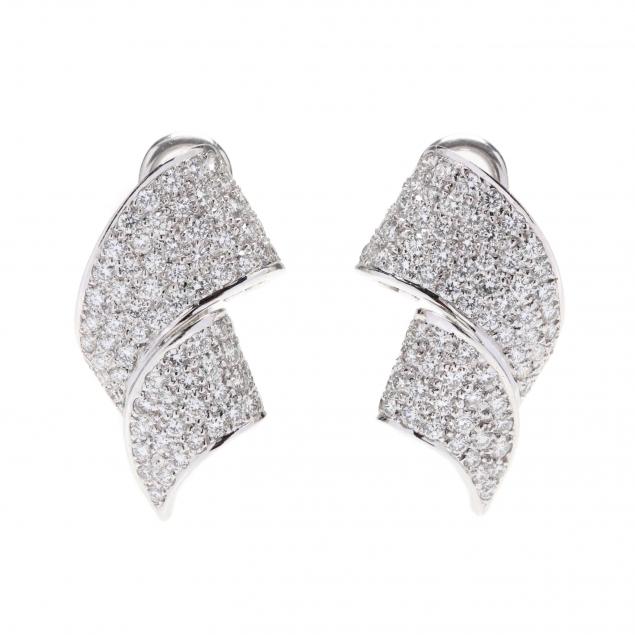 18kt-white-gold-and-diamond-earrings-j-stella