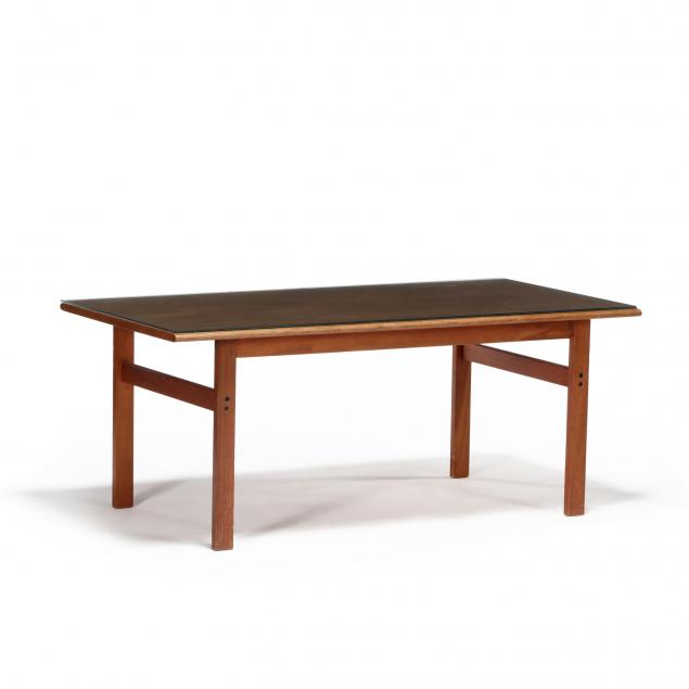 illum-wikkelso-denmark-1919-1999-teak-coffee-table