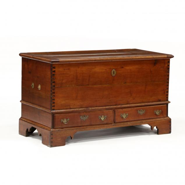 pennsylvania-walnut-blanket-chest