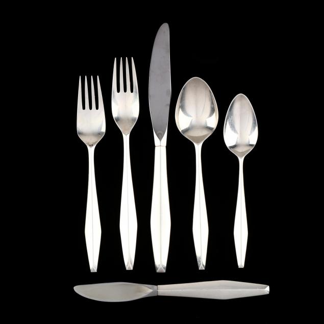 reed-barton-diamond-sterling-silver-flatware-service