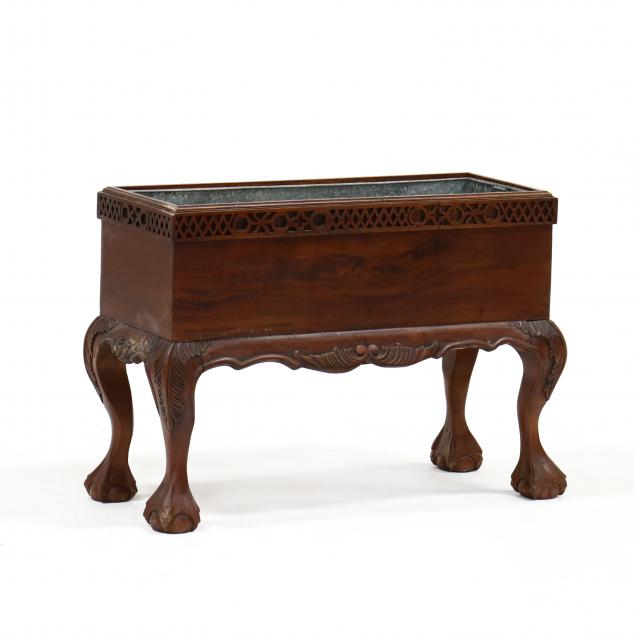 chippendale-style-carved-mahogany-jardiniere