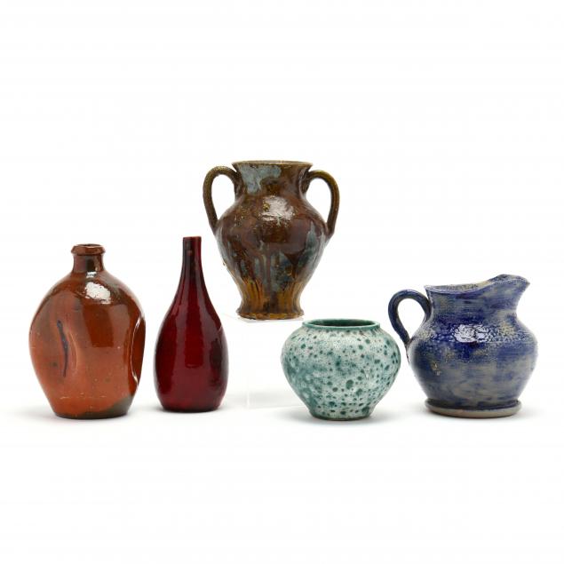 a-group-of-nc-pottery