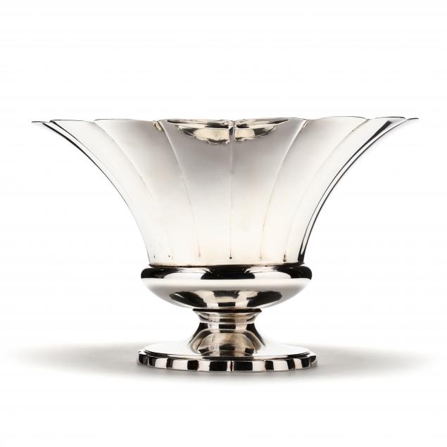 a-sterling-silver-pedestal-center-bowl