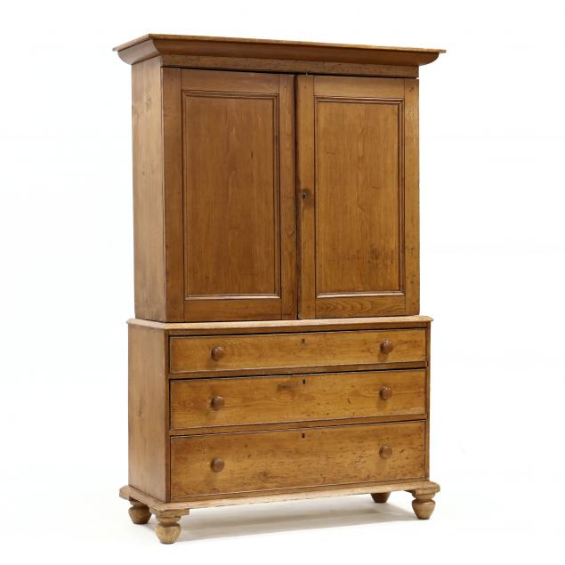 antique-english-linen-press