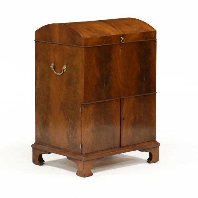 georgian-style-mahogany-cellaret