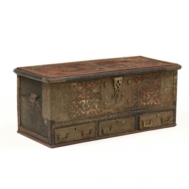 antique-continental-brass-decorated-blanket-chest