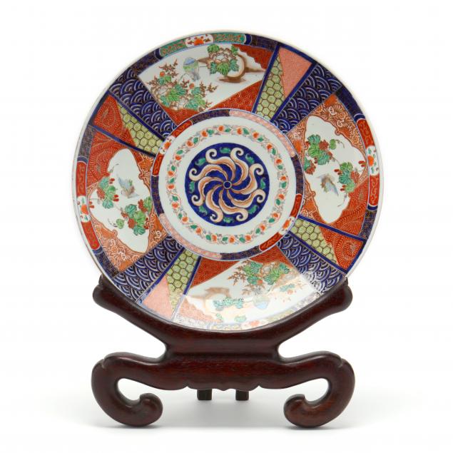 a-large-japanese-meiji-period-imari-charger