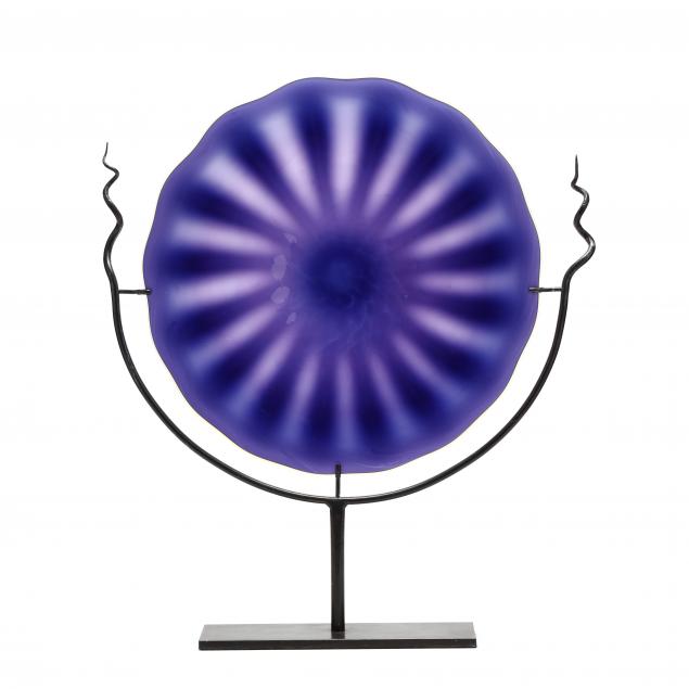 large-art-glass-disc-with-stand