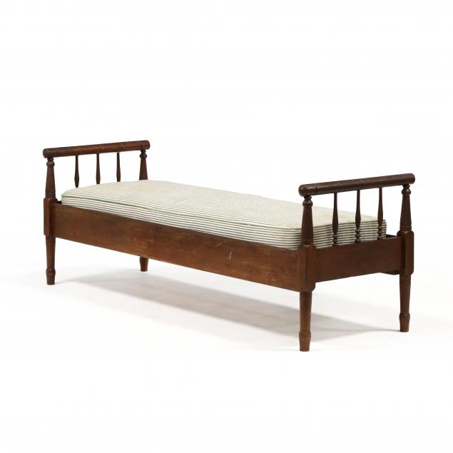 southern-poplar-bench-daybed