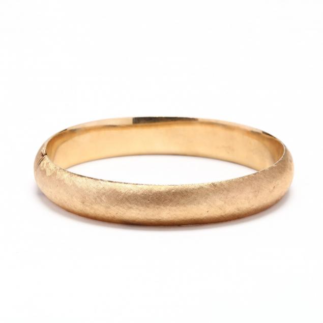 14kt-gold-bangle-bracelet