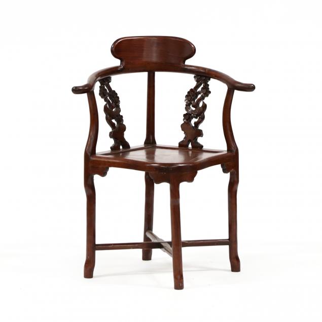 chinese-carved-hardwood-corner-chair