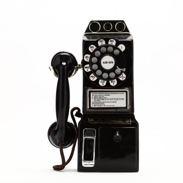 jim-beam-whiskey-in-3-coin-slot-dial-pay-phone-decanter