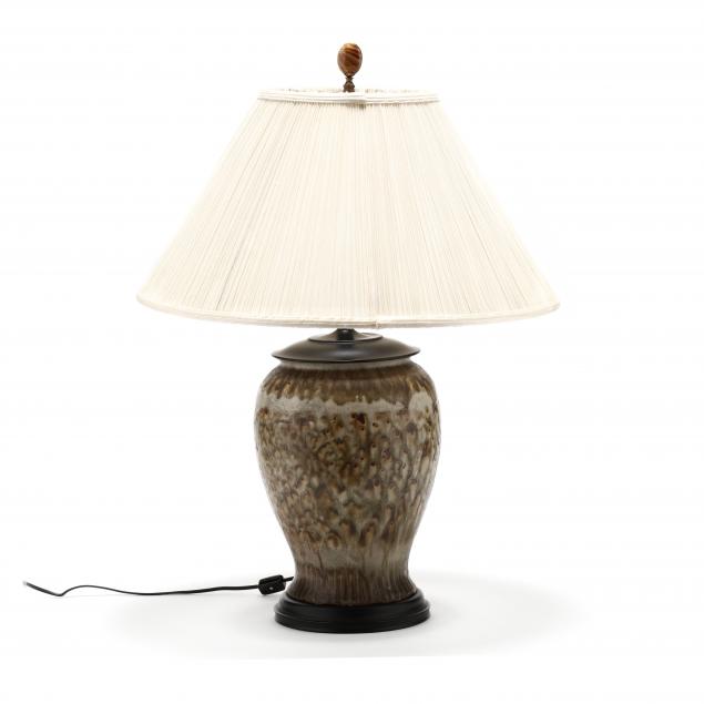 pottery-table-lamp