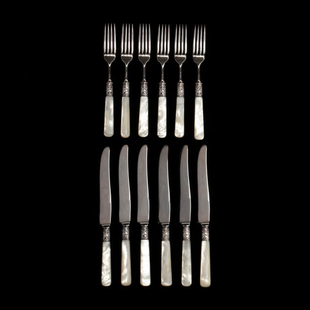 grouping-of-mother-of-pearl-handled-flatware
