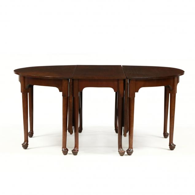 antique-english-queen-anne-style-mahogany-banquet-table