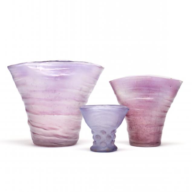 consolidated-three-graduated-catalonian-glass-vases