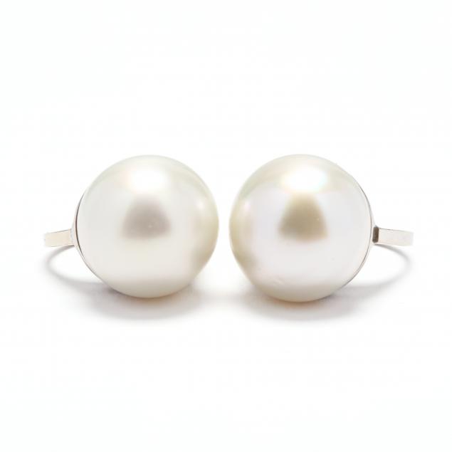 two-14kt-white-gold-pearl-rings