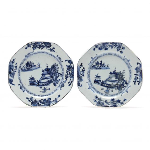 a-pair-of-chinese-export-blue-and-white-porcelain-plates