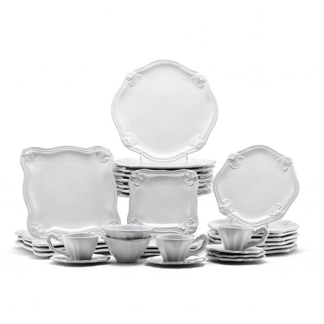 a-92-pieces-set-of-vietri-colonia-tableware