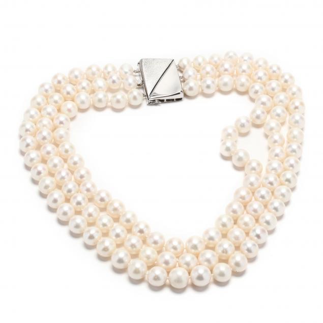 14kt-white-gold-and-triple-strand-pearl-necklace