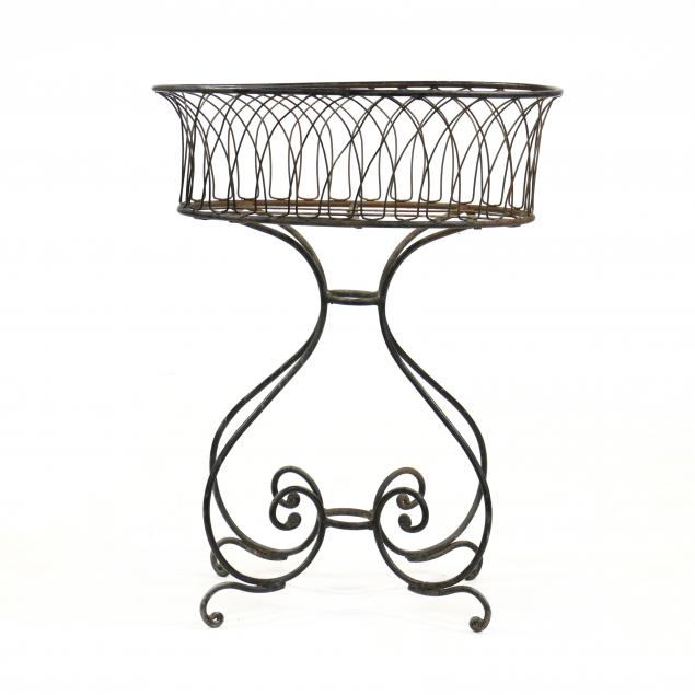 wirework-jardiniere-on-stand