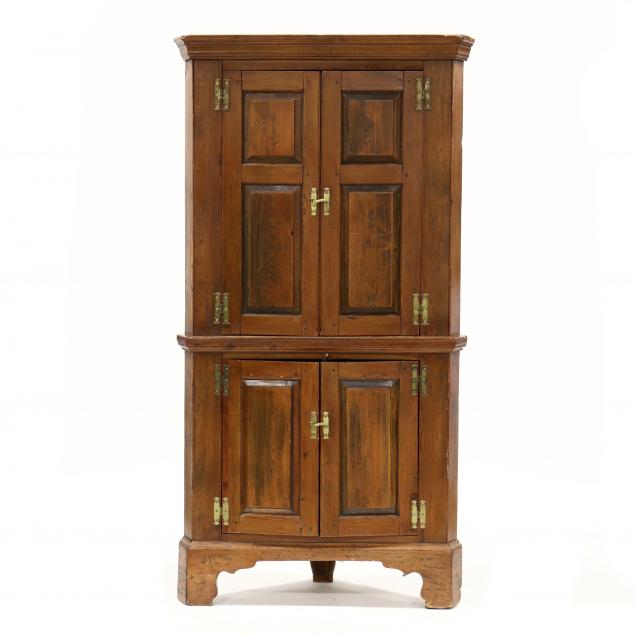 diminutive-southern-chippendale-yellow-pine-corner-cupboard