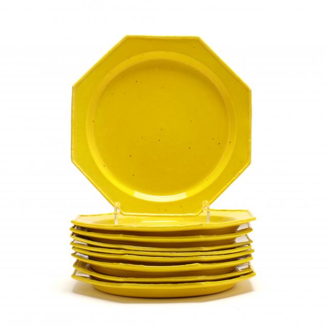 nine-contemporary-italian-yellow-glazed-plates-oscar-de-la-renta