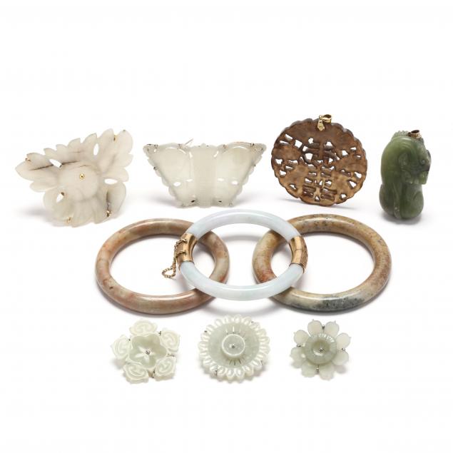 collection-of-asian-hardstone-jewelry-items